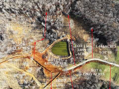 9999 Kenway, Irvine, KY 40336