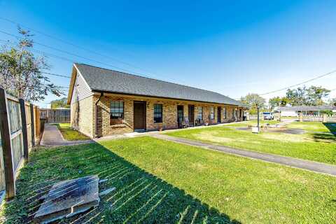 100,102 Pasture Court, Thibodaux, LA 70301