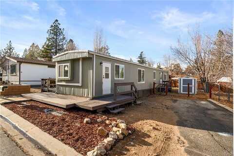 391 Montclair Drive, Big Bear City, CA 92314