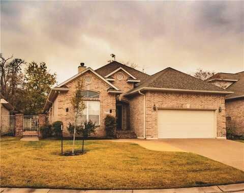 913 Grand Oaks Circle, College Station, TX 77840