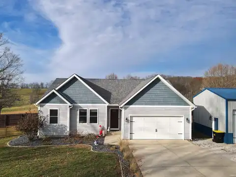 8658 W Hinds Road, Bloomington, IN 47003