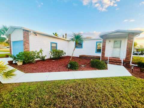 19883 Diamond Hill Ct., North Fort Myers, FL 33903