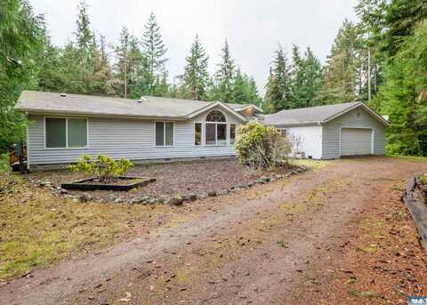 51 Bobcat Hollow Rd, Port Angeles, WA 98362