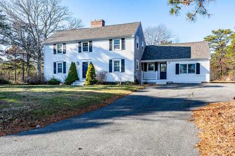 12 Linda Lane, Forestdale, MA 02644