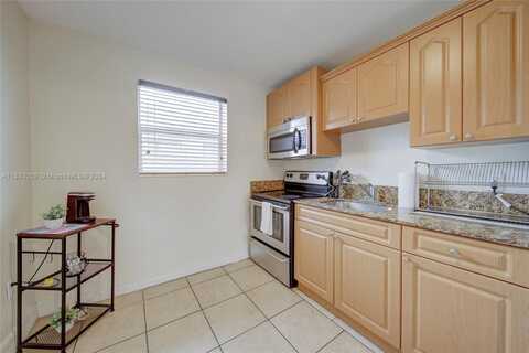 427 SW 6th St, Miami, FL 33130