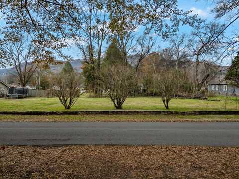 625 Dennis Avenue, Jasper, TN 37347