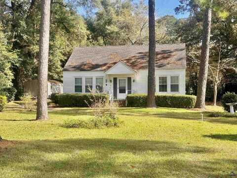 425 S 3rd Street, Vienna, GA 31092