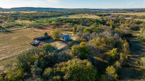 3880 State Hwy 16, Fredericksburg, TX 78624