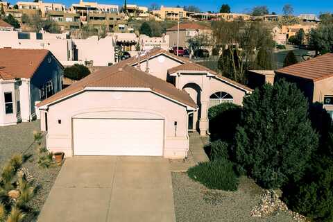 5315 Apollo Drive NW, Albuquerque, NM 87120