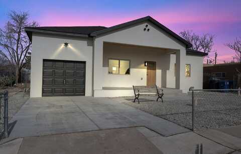 1027 San Clemente Avenue NW, Albuquerque, NM 87107