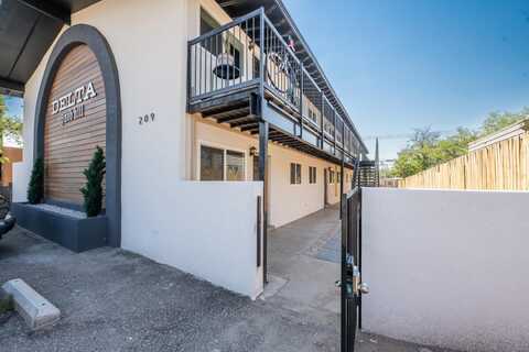 209 Girard Boulevard SE, Albuquerque, NM 87106