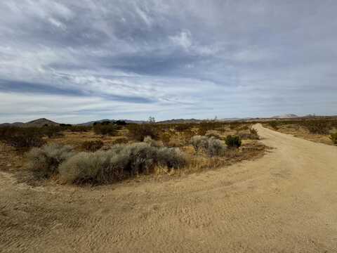 Truman Road, Rosamond, CA 93560