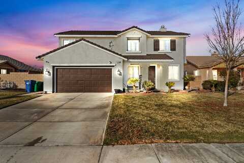 5761 Expedition Way, Palmdale, CA 93552