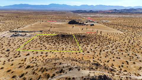 182 Ste Ave, Lancaster, CA 93535