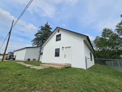 105 Frick Street, Mio, MI 48647