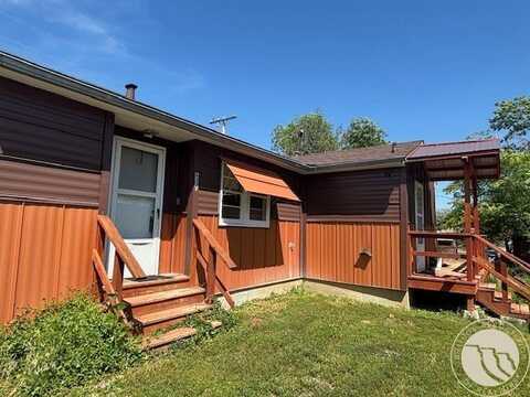 632a E. 4th Ave. North, Columbus, MT 59019