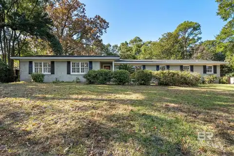 3807 Hillcrest Lane, Mobile, AL 36693