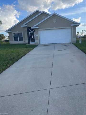 8401 Gassner, LEHIGH ACRES, FL 33972