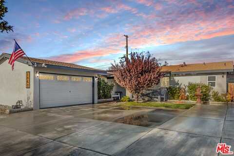 1363 Indian Sage Rd, Lancaster, CA 93534