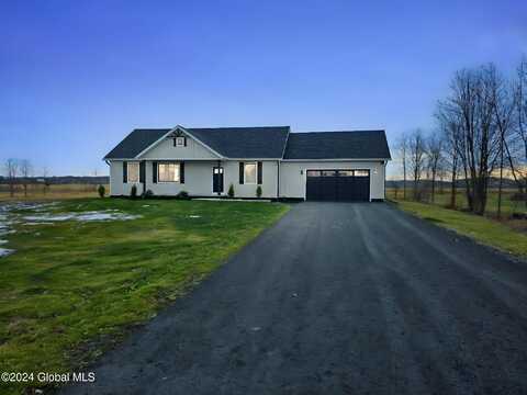 327 Kings Road, Coxsackie, NY 12051