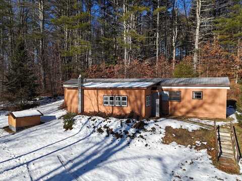 880 Rock City Road, Milton, NY 12020