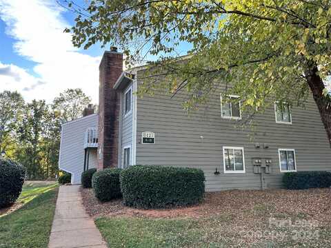 6121 Heathstone Lane, Charlotte, NC 28210