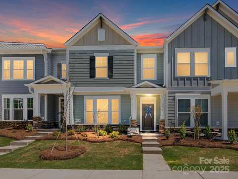 10214 Mamillion Drive, Huntersville, NC 28078