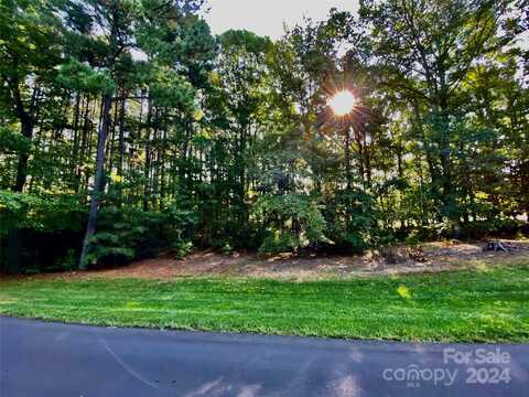 1763 Southpoint Lane, New London, NC 28127