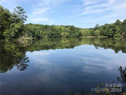 2793 Catawba Road unit: 24, Great Falls, SC 29055