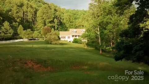 512 Shiloh Drive, Hendersonville, NC 28792