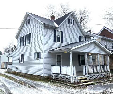 611 Center Street, Garrett, PA 15542