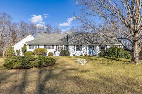 27 Charles Lane, Mansfield Center, CT 06268