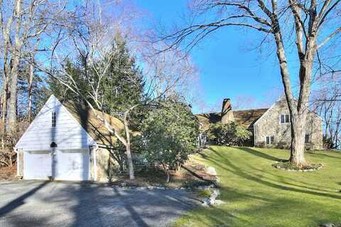 Gravel Island Road, New Canaan, CT 06840