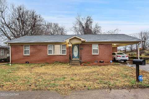 104 Hillsboro Street, Greenfield, TN 38230