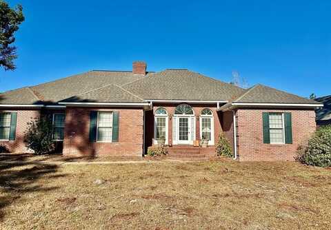 1609 Golf Club Dr, Douglas, GA 31533