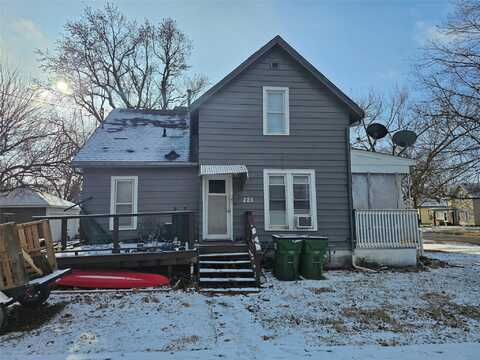 228 Marshall Street, Boone, IA 50036