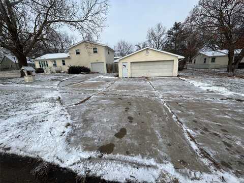 410 S Freeman Street, Indianola, IA 50125