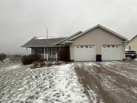 1305 Overlook Drive, Tama, IA 52339