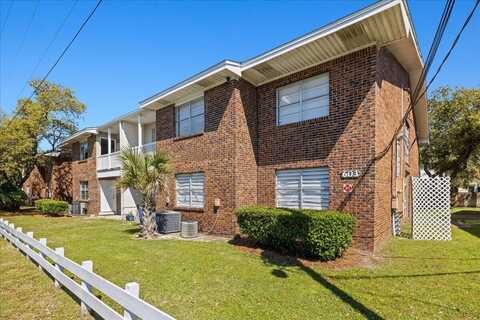 603 Colonial Drive, Fort Walton Beach, FL 32547