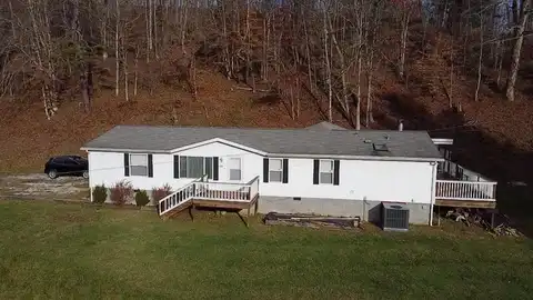 100 Litteral fork Rd, Salyersville, KY 41465