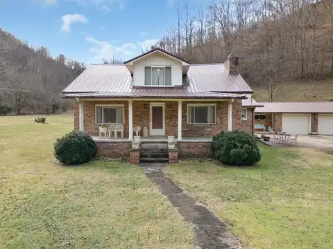 150 Hamilton Branch Road, Harold, KY 41635