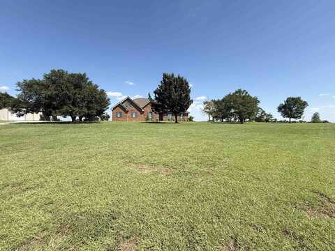 9217 N Van Buren St, Enid, OK 73703
