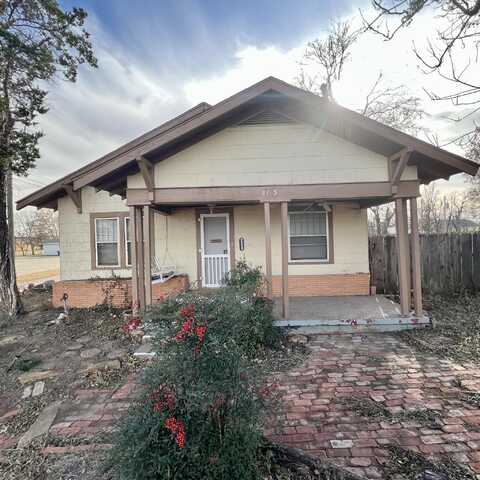 2115 E Randolph, Enid, OK 73701