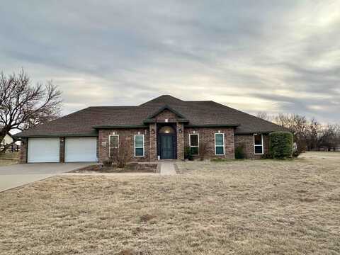 615 Bunny Trl, Enid, OK 73701