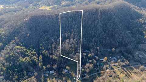 S Skeenah Rd, Franklin, NC 28734