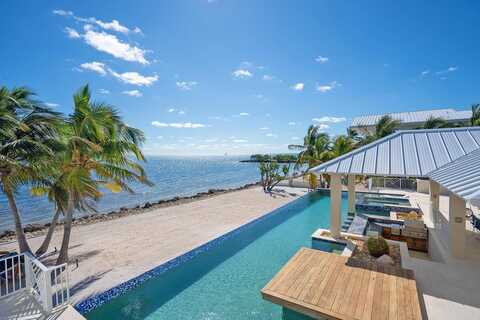 30 Ocean Front Drive, Key Largo, FL 33037