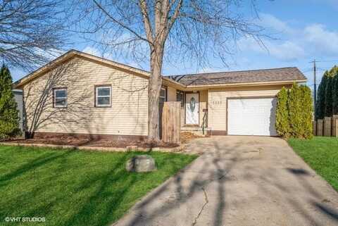 1225 ELM ST, Oelwein, IA 50662