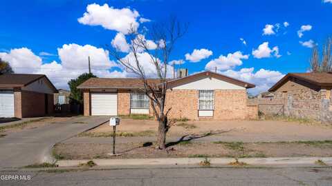 949 ZACATECAS Court, El Paso, TX 79907