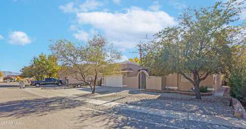 744 OSCAR PEREZ Avenue, El Paso, TX 79932