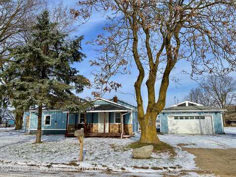 10251 E Tupper Lake Road, Grand Ledge, MI 48837